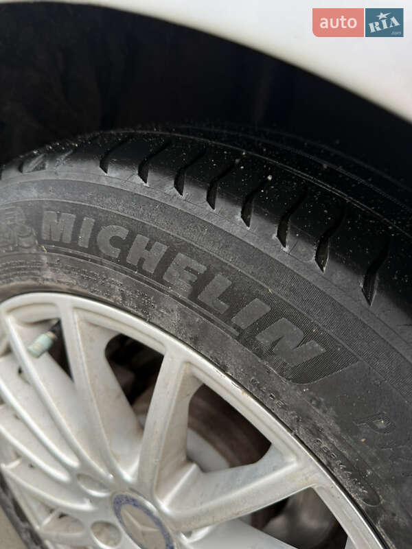 Седан Mercedes-Benz C-Class 2007 в Виннице