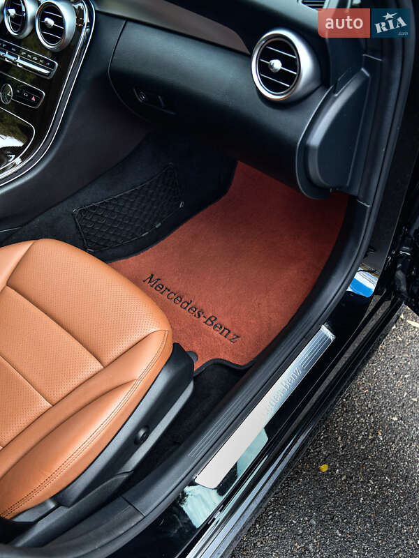 Седан Mercedes-Benz C-Class 2019 в Кривому Розі фото 42 Седан Mercedes-Benz C-Class 2019 в Кривому Розі