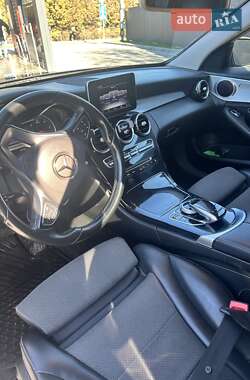 Універсал Mercedes-Benz C-Class 2015 в 