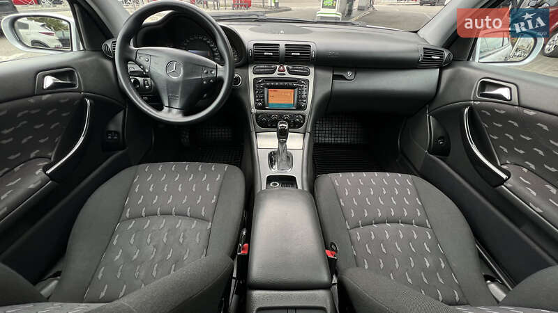 Купе Mercedes-Benz C-Class 2004 в Одессе фото 14 Купе Mercedes-Benz C-Class 2004 в Одессе