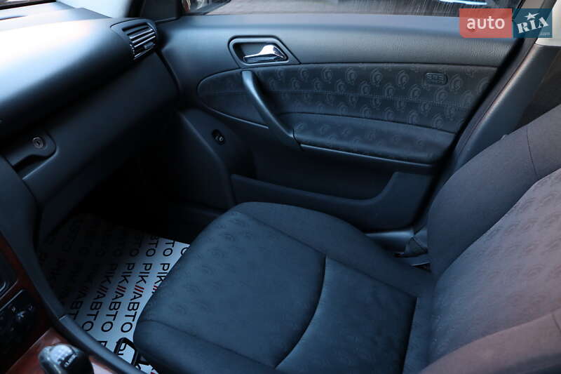Седан Mercedes-Benz C-Class 2002 в Львове фото 19 Седан Mercedes-Benz C-Class 2002 в Львове