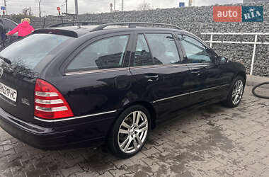 Універсал Mercedes-Benz C-Class 2007 в Житомирі