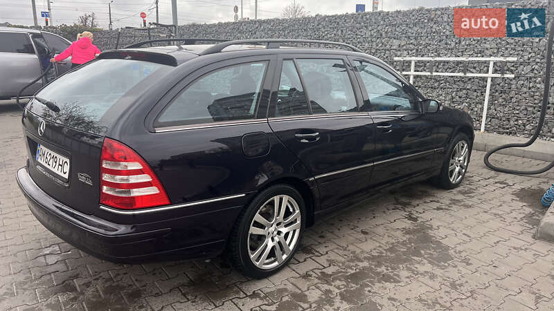 Универсал Mercedes-Benz C-Class 2007 в Житомире