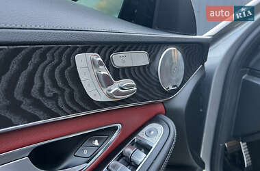 Седан Mercedes-Benz C-Class 2015 в 