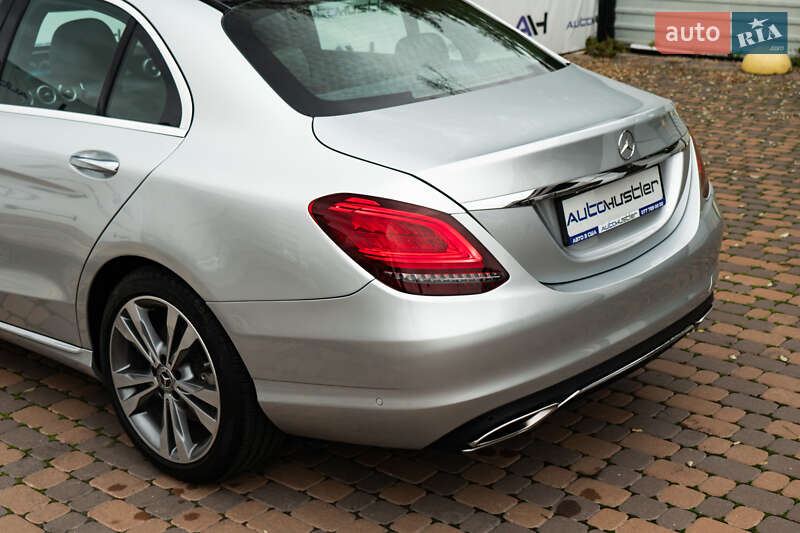 Седан Mercedes-Benz C-Class 2019 в Києві фото 20 Седан Mercedes-Benz C-Class 2019 в Києві