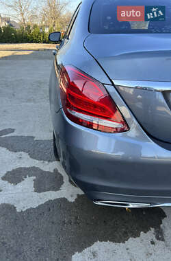 Седан Mercedes-Benz C-Class 2017 в 