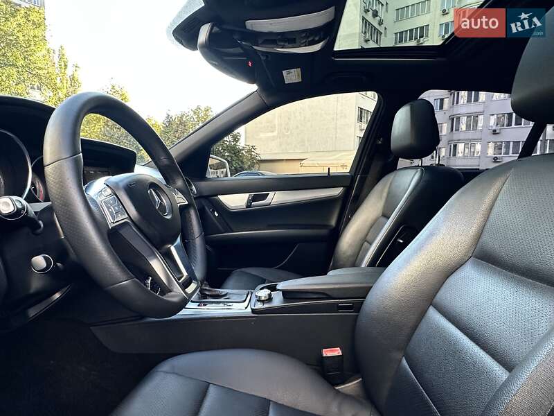 Седан Mercedes-Benz C-Class 2012 в Одесі