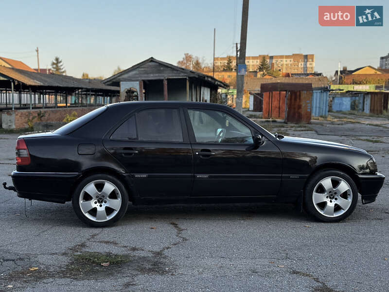 Седан Mercedes-Benz C-Class 1995 в Казатине фото 6 Седан Mercedes-Benz C-Class 1995 в Казатине
