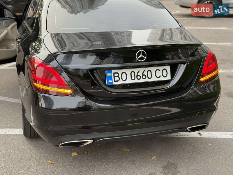 Седан Mercedes-Benz C-Class 2016 в Киеве фото 13 Седан Mercedes-Benz C-Class 2016 в Киеве