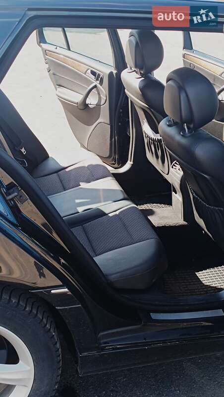 Универсал Mercedes-Benz C-Class 2006 в Коростене