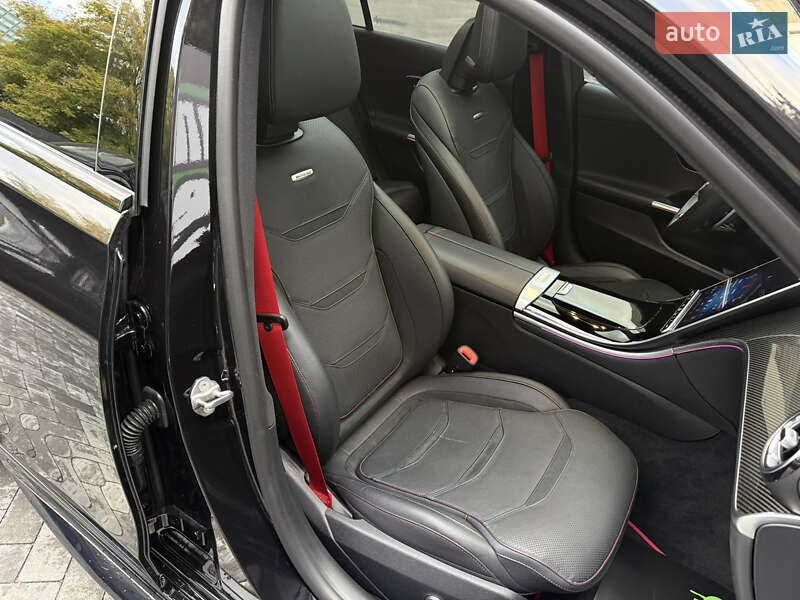 Седан Mercedes-Benz C-Class 2023 в Киеве