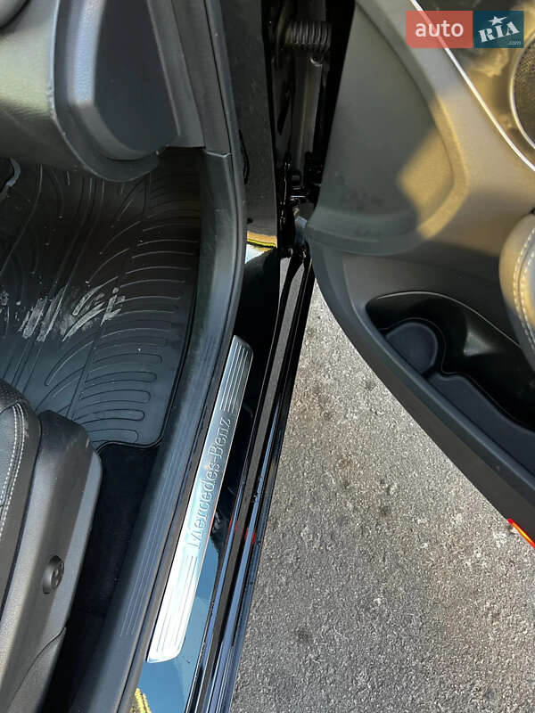 Седан Mercedes-Benz C-Class 2017 в Киеве