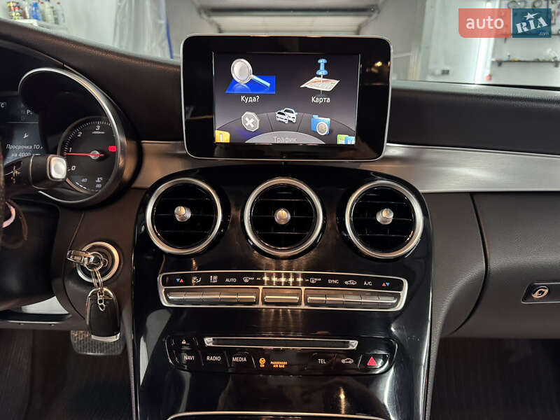 Универсал Mercedes-Benz C-Class 2015 в Кременце