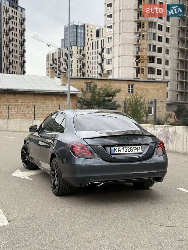 Седан Mercedes-Benz C-Class 2015 в Киеве фото 3 Седан Mercedes-Benz C-Class 2015 в Киеве