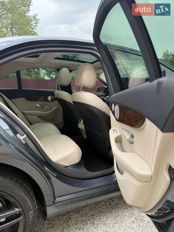 Седан Mercedes-Benz C-Class 2015 в Киеве фото 25 Седан Mercedes-Benz C-Class 2015 в Киеве