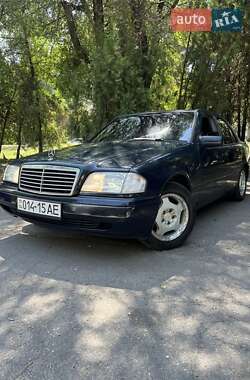 Седан Mercedes-Benz C-Class 1994 в Кам'янському