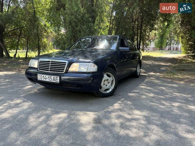 Седан Mercedes-Benz C-Class 1994 в Кам'янському фото 9 Седан Mercedes-Benz C-Class 1994 в Кам'янському