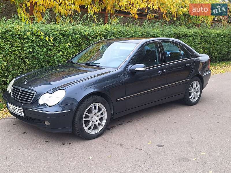 Седан Mercedes-Benz C-Class 2002 в Белой Церкви