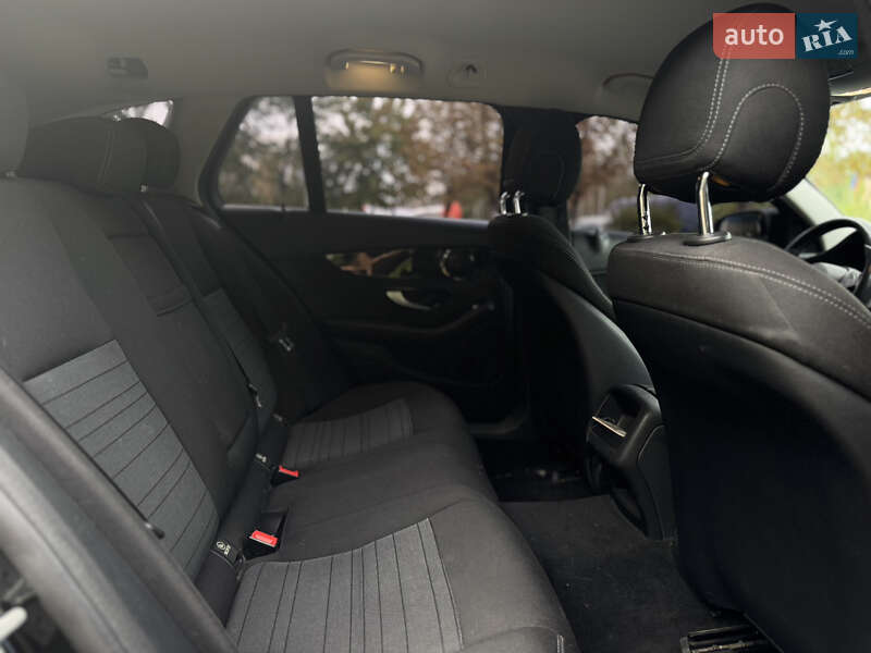 Універсал Mercedes-Benz C-Class 2015 в Києві фото 9 Універсал Mercedes-Benz C-Class 2015 в Києві