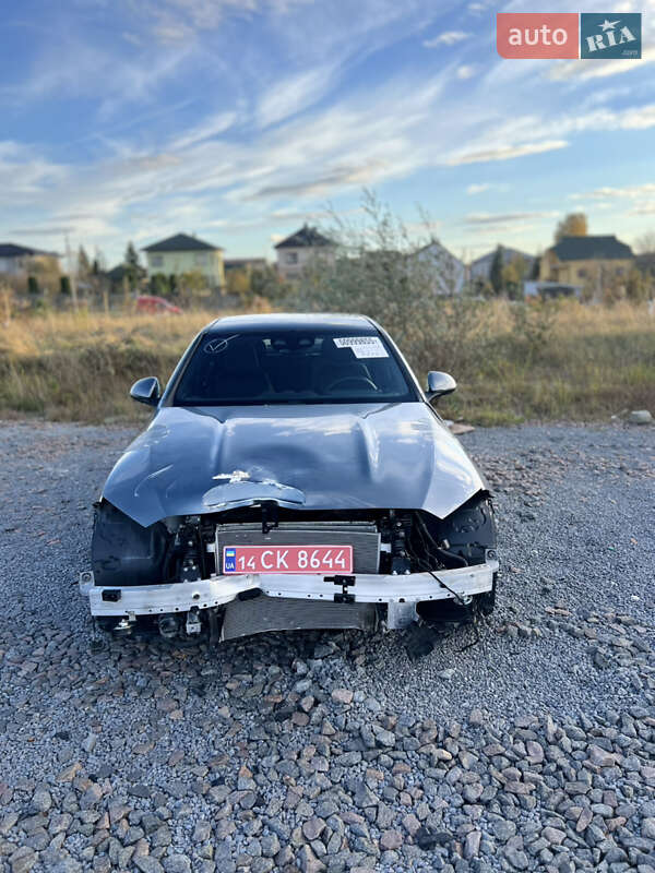 Седан Mercedes-Benz C-Class 2024 в Львове