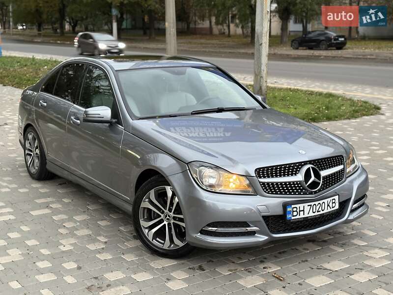 Седан Mercedes-Benz C-Class 2014 в Одессе фото 3 Седан Mercedes-Benz C-Class 2014 в Одессе
