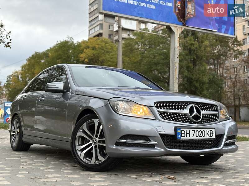 Седан Mercedes-Benz C-Class 2014 в Одессе фото 23 Седан Mercedes-Benz C-Class 2014 в Одессе