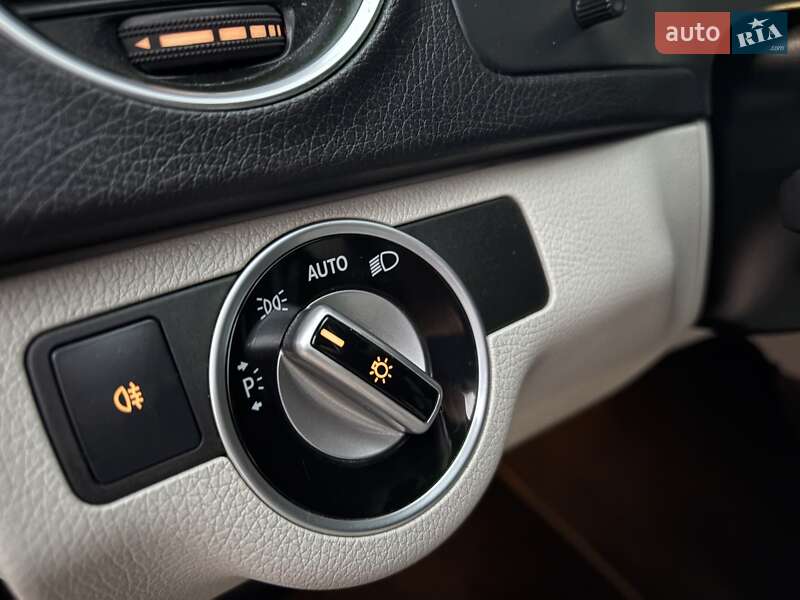 Седан Mercedes-Benz C-Class 2014 в Одессе фото 42 Седан Mercedes-Benz C-Class 2014 в Одессе