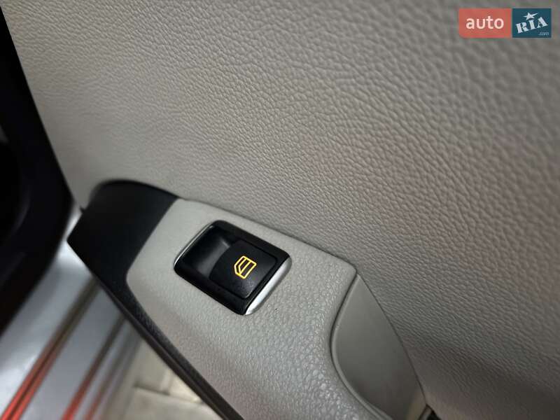 Седан Mercedes-Benz C-Class 2014 в Одессе фото 59 Седан Mercedes-Benz C-Class 2014 в Одессе