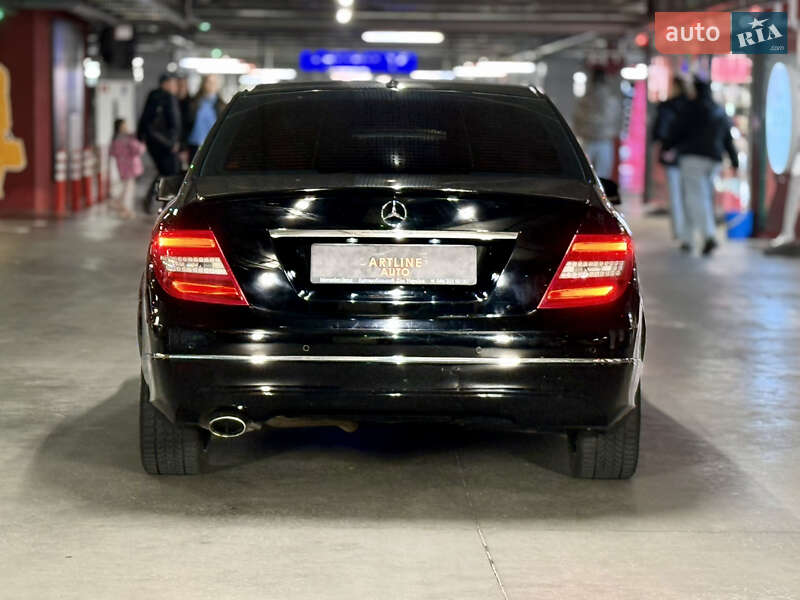 Седан Mercedes-Benz C-Class 2011 в Харкові фото 4 Седан Mercedes-Benz C-Class 2011 в Харкові
