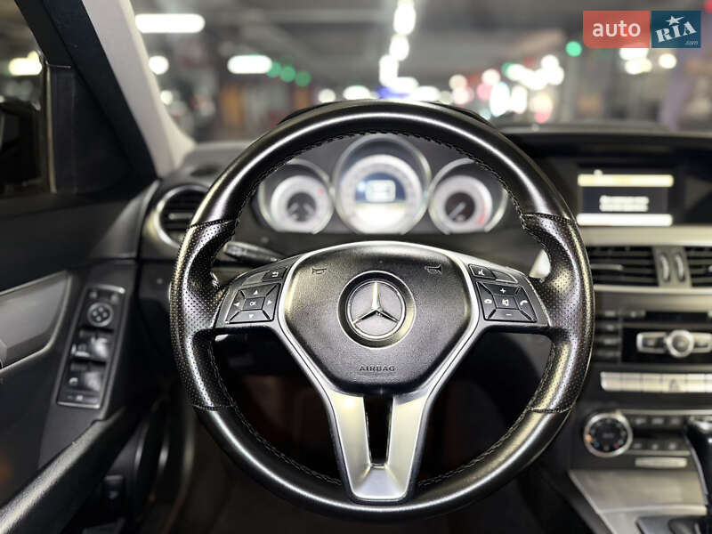 Седан Mercedes-Benz C-Class 2011 в Харкові фото 9 Седан Mercedes-Benz C-Class 2011 в Харкові