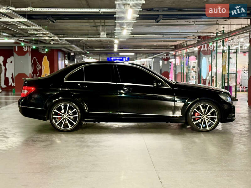 Седан Mercedes-Benz C-Class 2011 в Харкові фото 14 Седан Mercedes-Benz C-Class 2011 в Харкові
