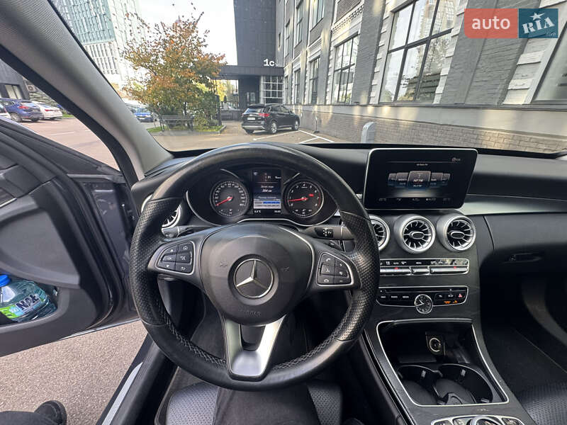 Седан Mercedes-Benz C-Class 2016 в Києві фото 19 Седан Mercedes-Benz C-Class 2016 в Києві