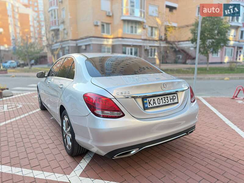 Седан Mercedes-Benz C-Class 2015 в Києві
