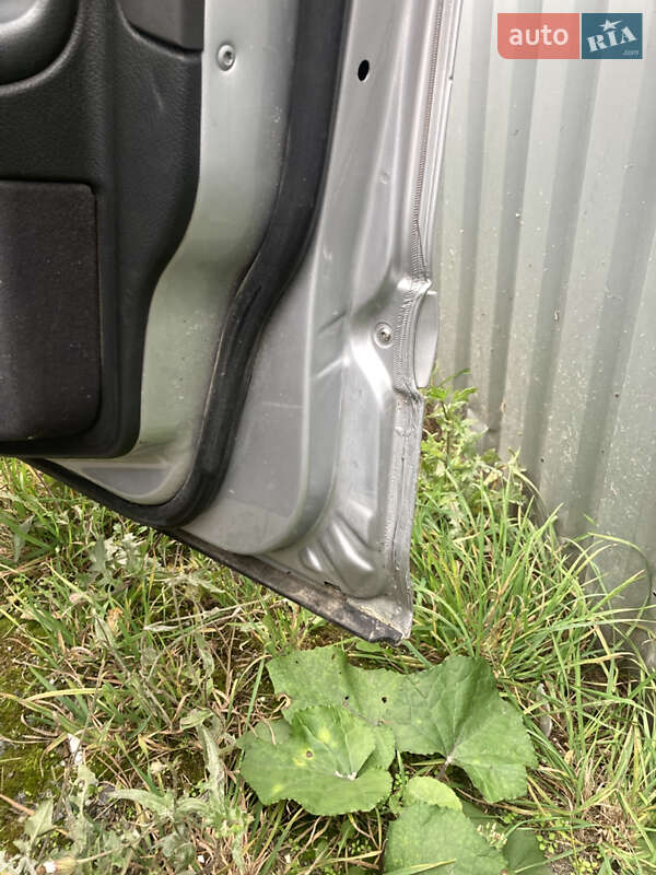 Универсал Mercedes-Benz C-Class 2003 в Хмельницком фото 18 Универсал Mercedes-Benz C-Class 2003 в Хмельницком