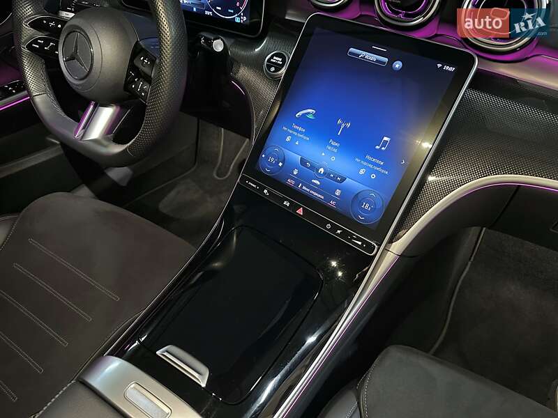 Седан Mercedes-Benz C-Class 2022 в Днепре