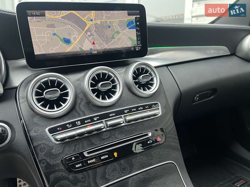 Седан Mercedes-Benz C-Class 2015 в Киеве