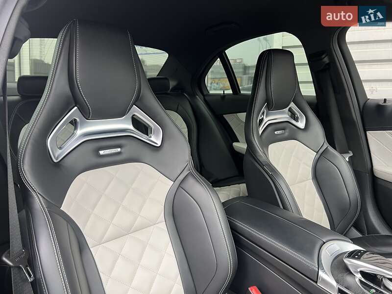 Седан Mercedes-Benz C-Class 2015 в Киеве