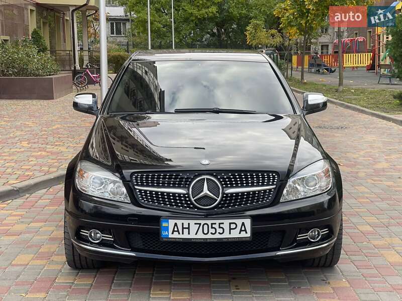 Седан Mercedes-Benz C-Class 2008 в Одессе