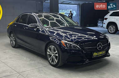Седан Mercedes-Benz C-Class 2015 в Черновцах