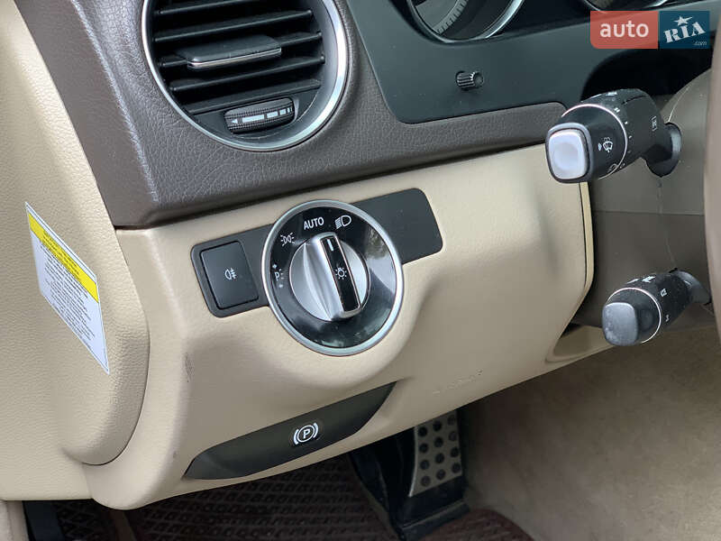 Седан Mercedes-Benz C-Class 2013 в Одесі фото 8 Седан Mercedes-Benz C-Class 2013 в Одесі