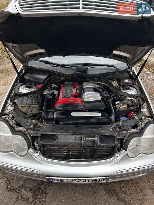 Седан Mercedes-Benz C-Class 2001 в Николаеве