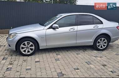 Седан Mercedes-Benz C-Class 2010 в Гнівані