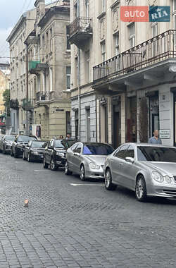 Купе Mercedes-Benz C-Class 2002 в Львові