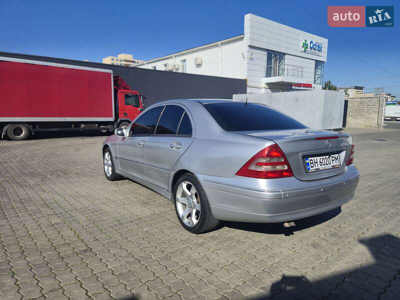 Седан Mercedes-Benz C-Class 2000 в Чорноморську