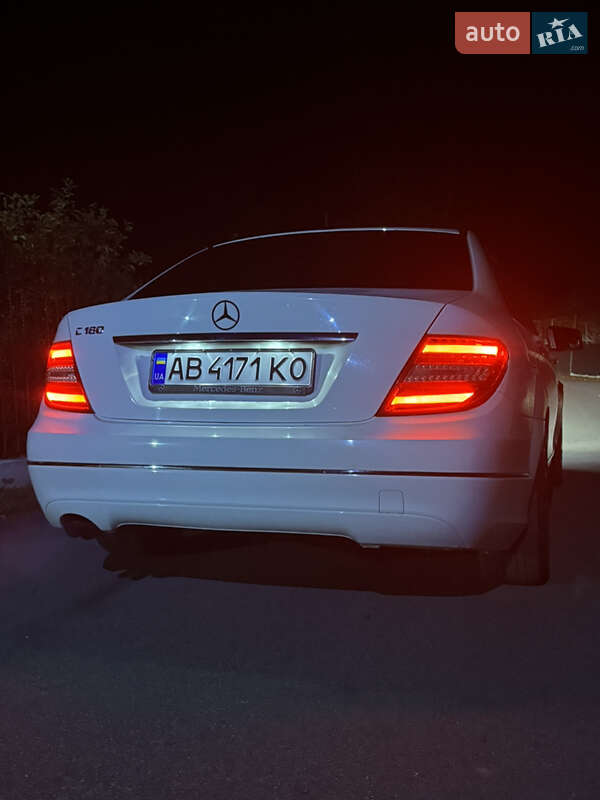 Седан Mercedes-Benz C-Class 2011 в Калинівці