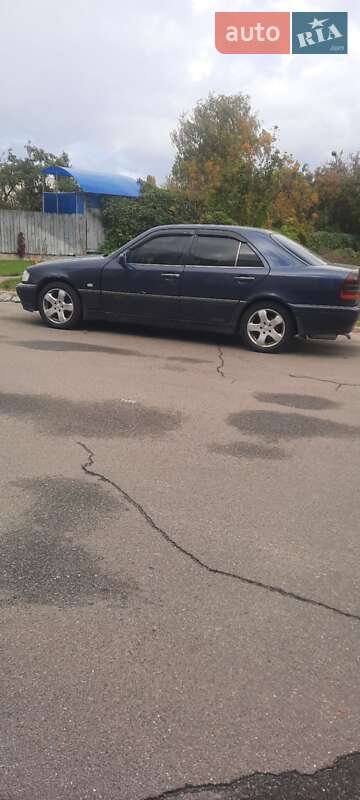 Седан Mercedes-Benz C-Class 1997 в Киеве фото 18 Седан Mercedes-Benz C-Class 1997 в Киеве