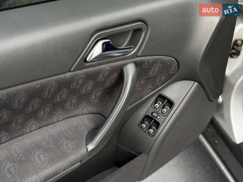 Універсал Mercedes-Benz C-Class 2001 в Запоріжжі фото 9 Універсал Mercedes-Benz C-Class 2001 в Запоріжжі