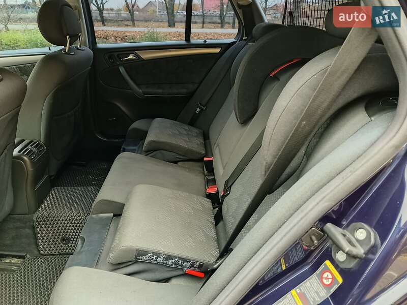 Универсал Mercedes-Benz C-Class 2003 в Миргороде фото 30 Универсал Mercedes-Benz C-Class 2003 в Миргороде