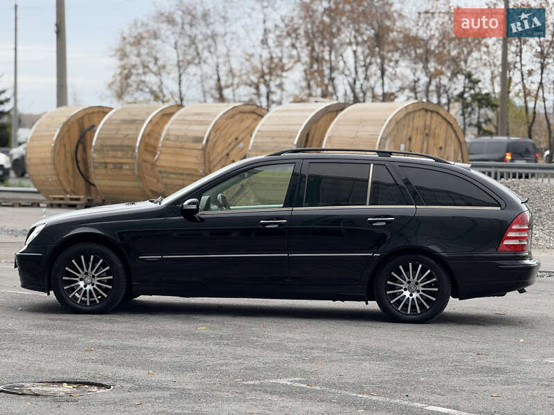 Універсал Mercedes-Benz C-Class 2005 в Дніпрі фото 3 Універсал Mercedes-Benz C-Class 2005 в Дніпрі