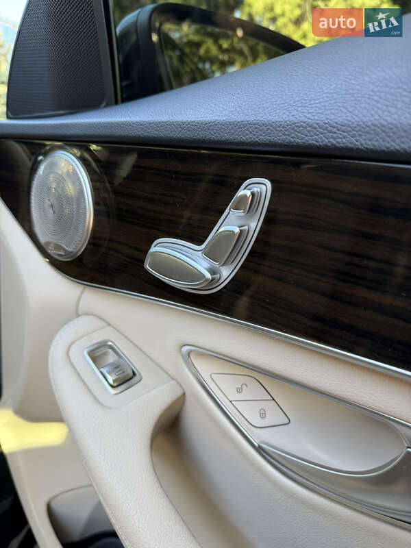 Седан Mercedes-Benz C-Class 2018 в Одесі фото 23 Седан Mercedes-Benz C-Class 2018 в Одесі
